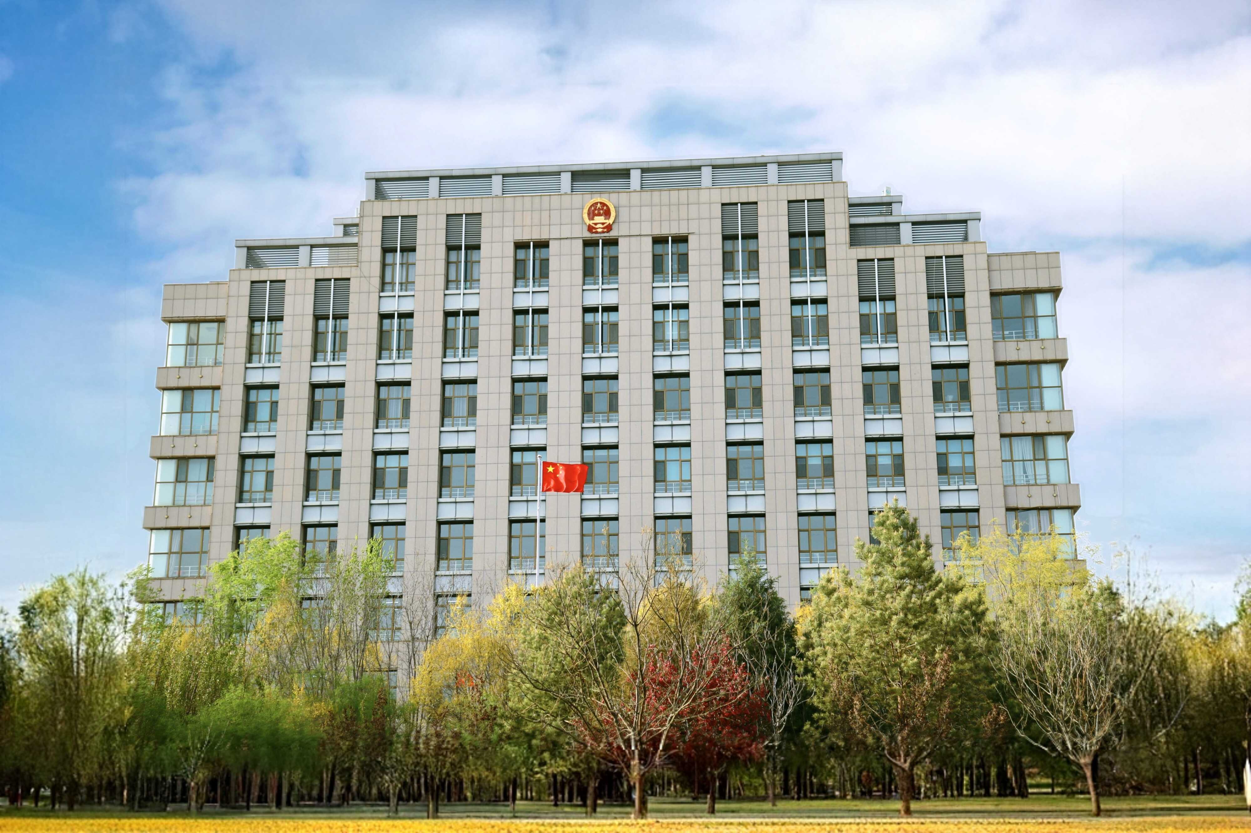 乌拉山镇2.jpg